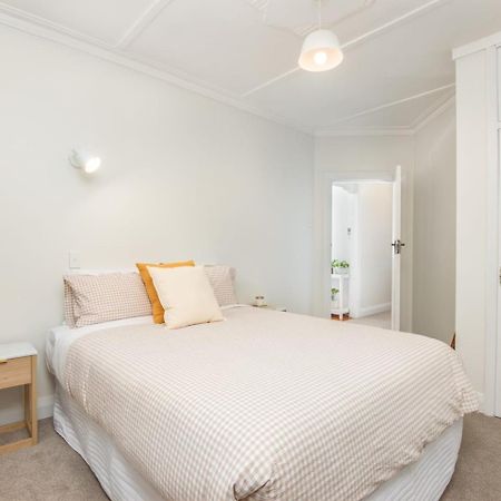 Charming Roslyn Home Dunedin Esterno foto
